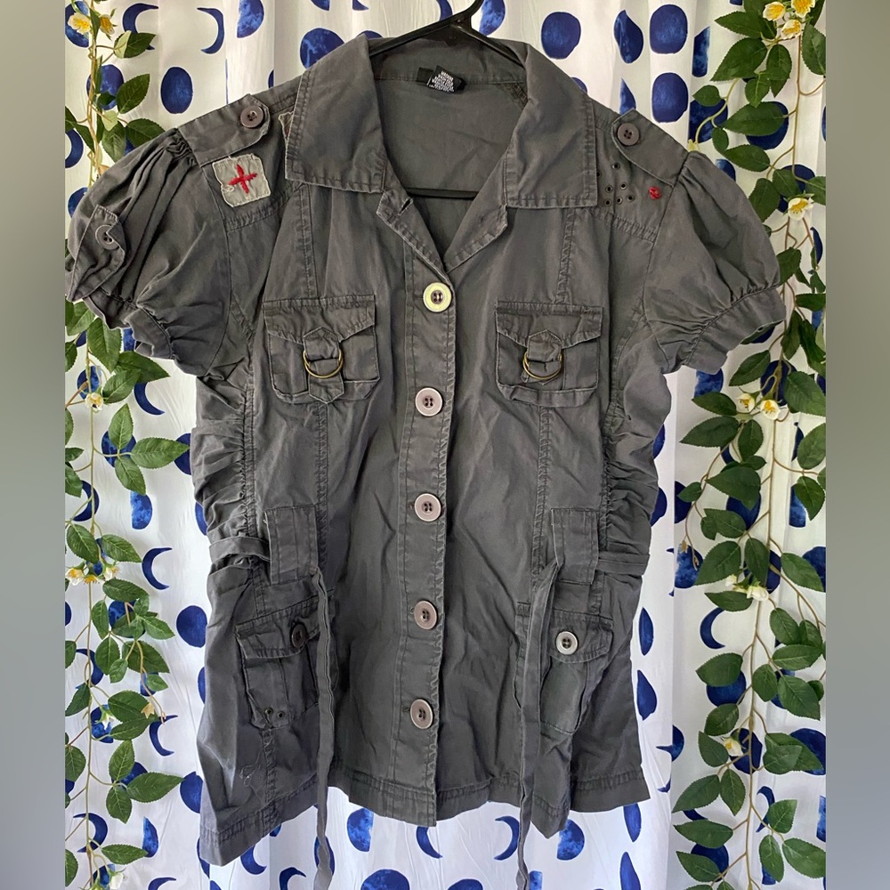 Retro 00's Rue21 Military Style Top
